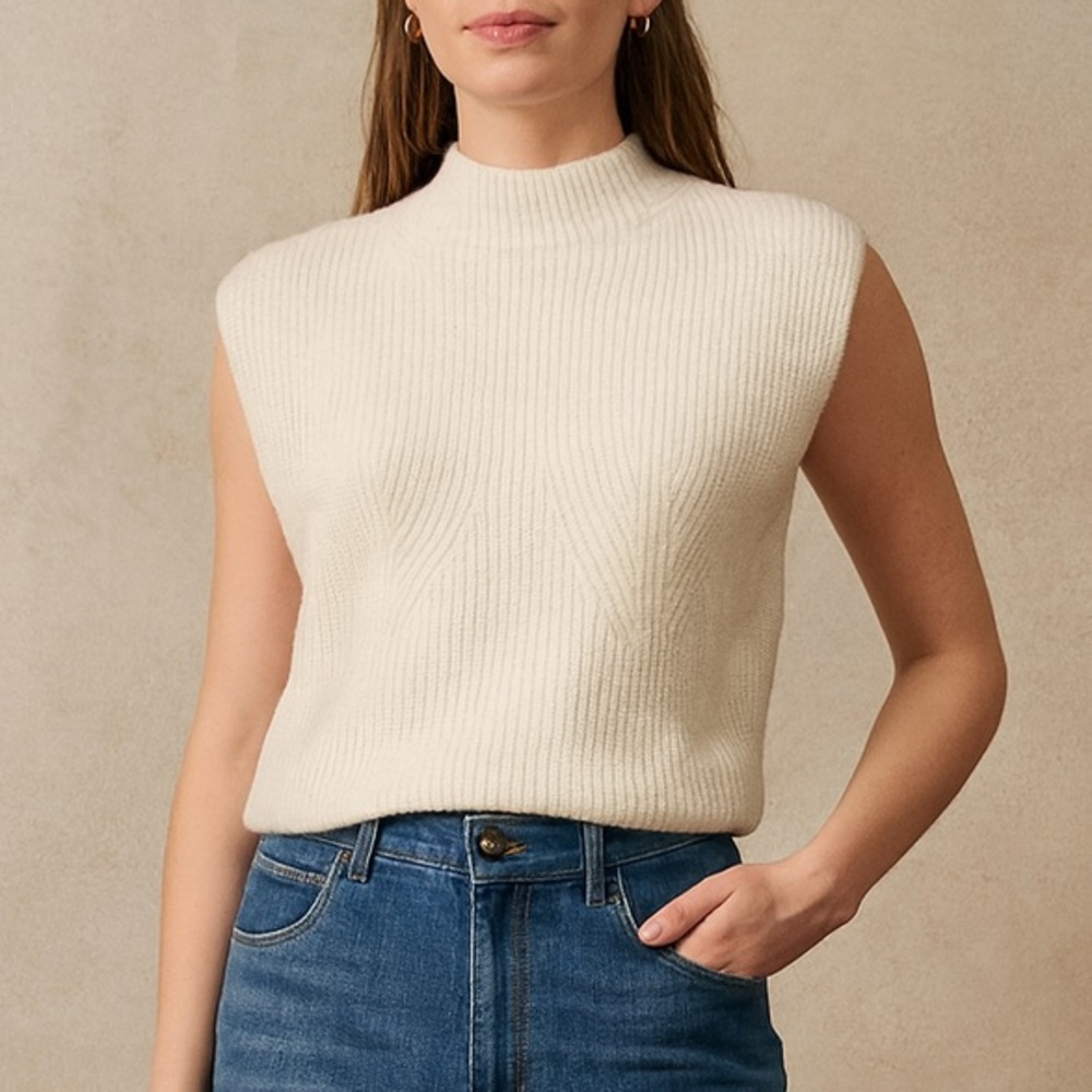 Anthropologie Maeve 100% Lambs Wool Cream Ribbed Mock Neck Sweater Vest Crop M
